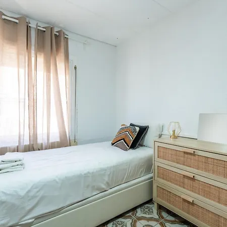 Апартаменты Feel Welcome Barcelona 10 Корнелья де Лиобрегат