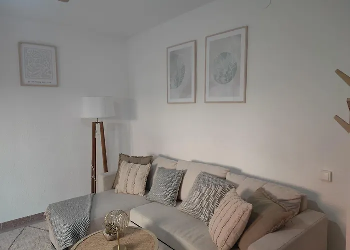 Feel Welcome Barcelona 10 Apartment Cornella de Llobregat
